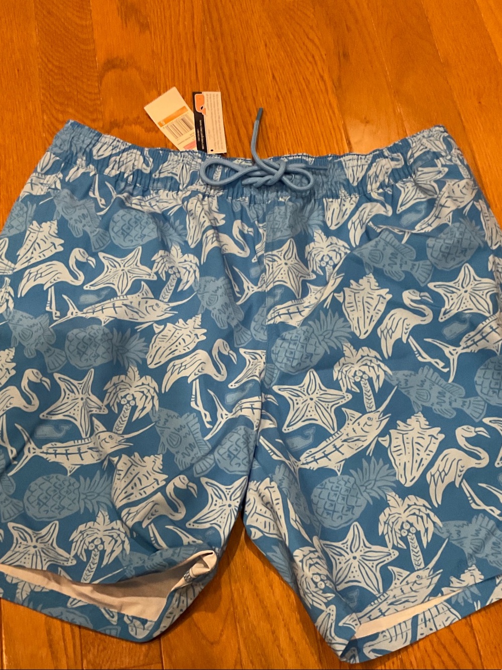 Vineyards Vines Tropical Print Swim Trunks